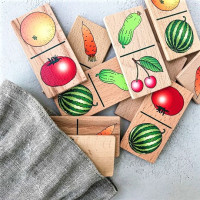 Домино &quot;Фрукты-овощи&quot; в льняном мешочке
